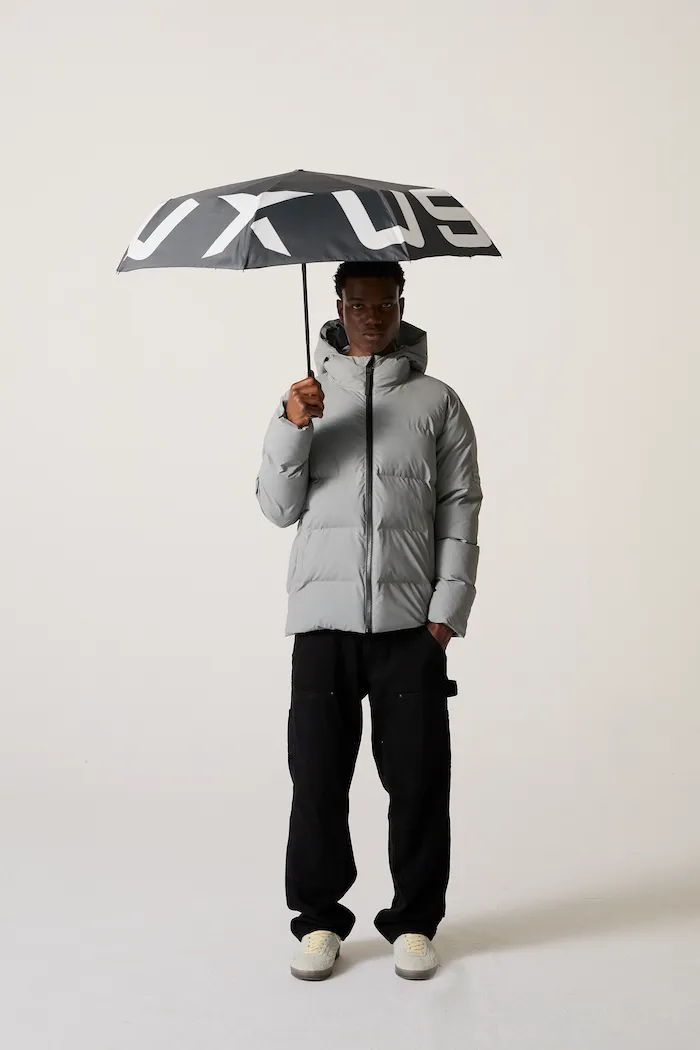 BLACK GRAYSCALE UMBRELLA