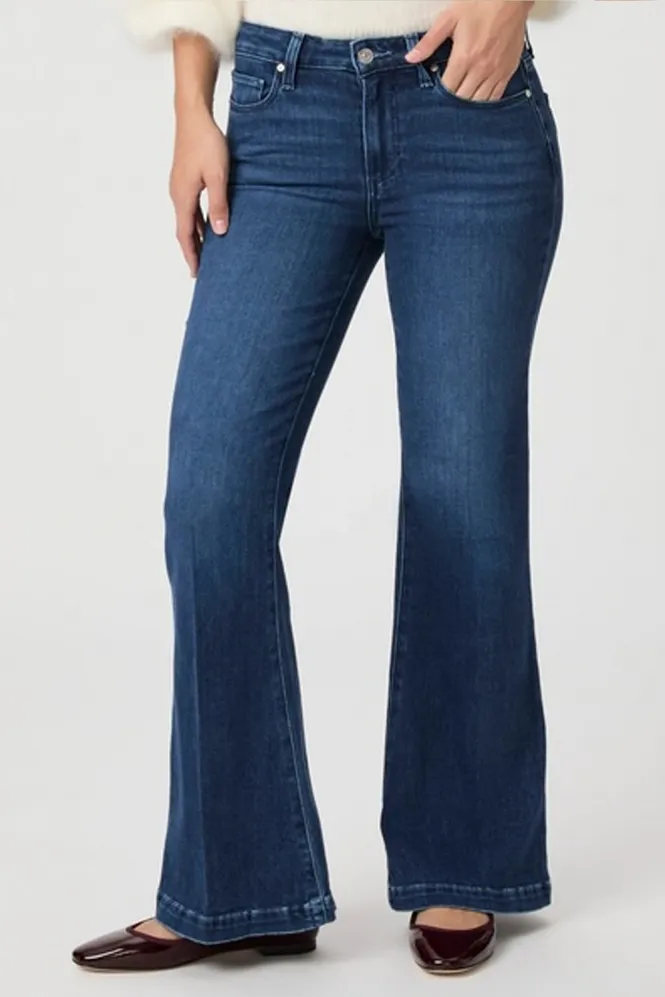 Genevieve High Rise Flared 32 Jeans in Sail Away