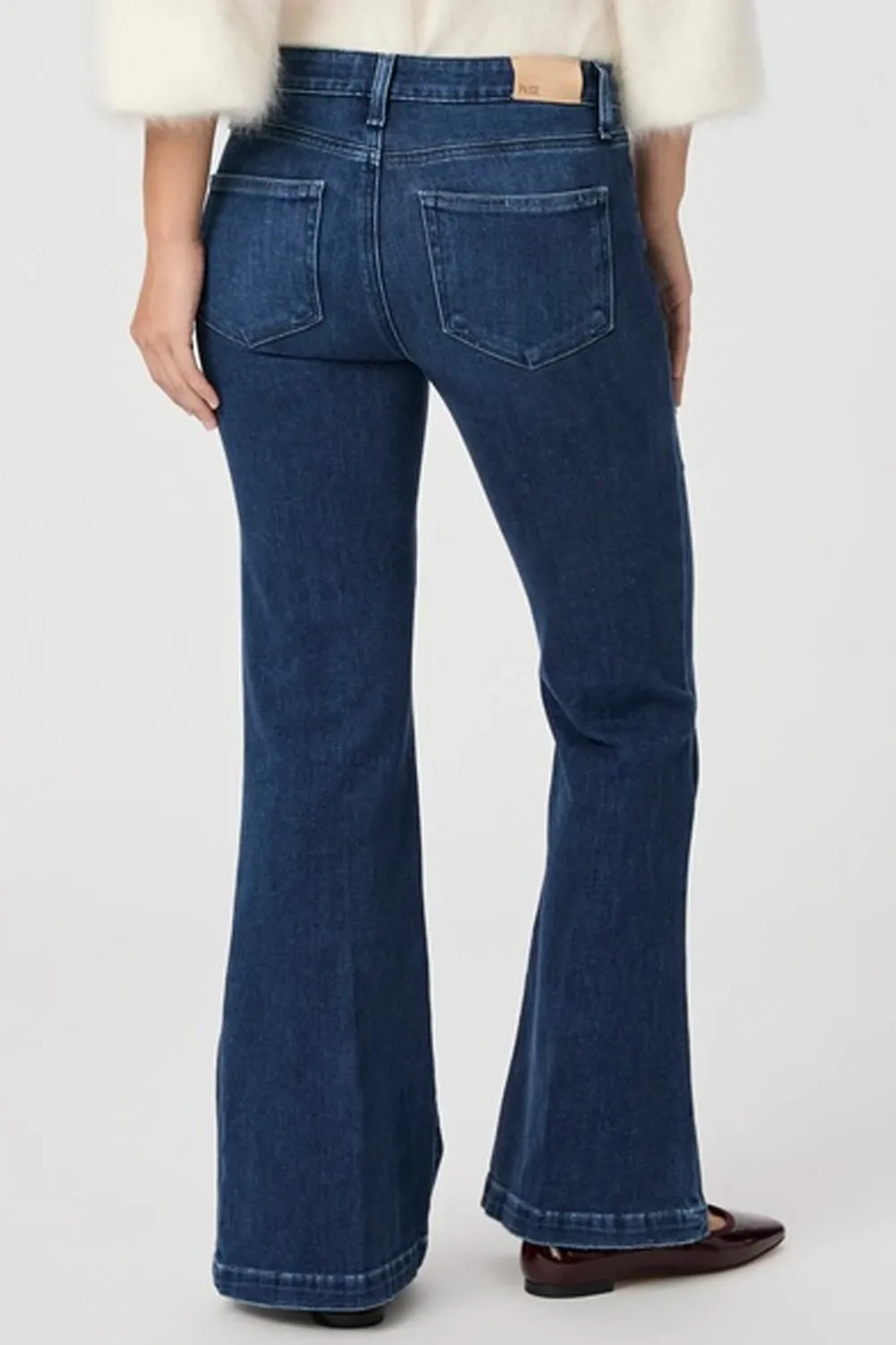 Genevieve High Rise Flared 32 Jeans in Sail Away