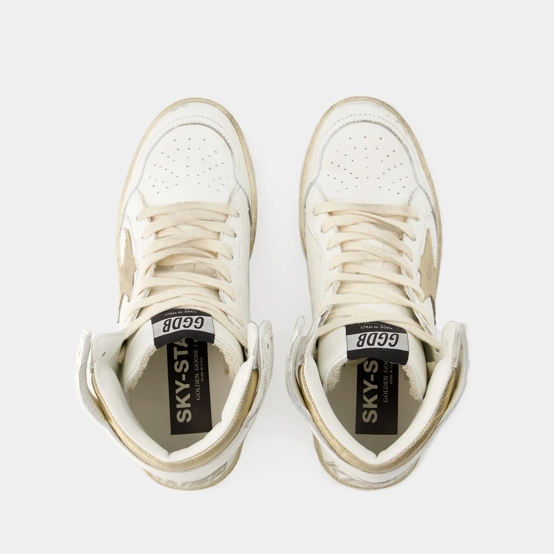 Golden Goose Deluxe Brand  Sky Star Sneakers - Golden Goose Deluxe Brand - Leather - White/Gold