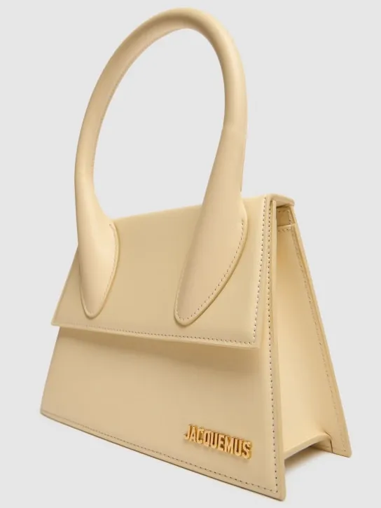 Jacquemus   Le Grand Chiquito leather top handle bag 