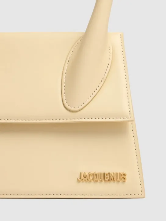 Jacquemus   Le Grand Chiquito leather top handle bag 