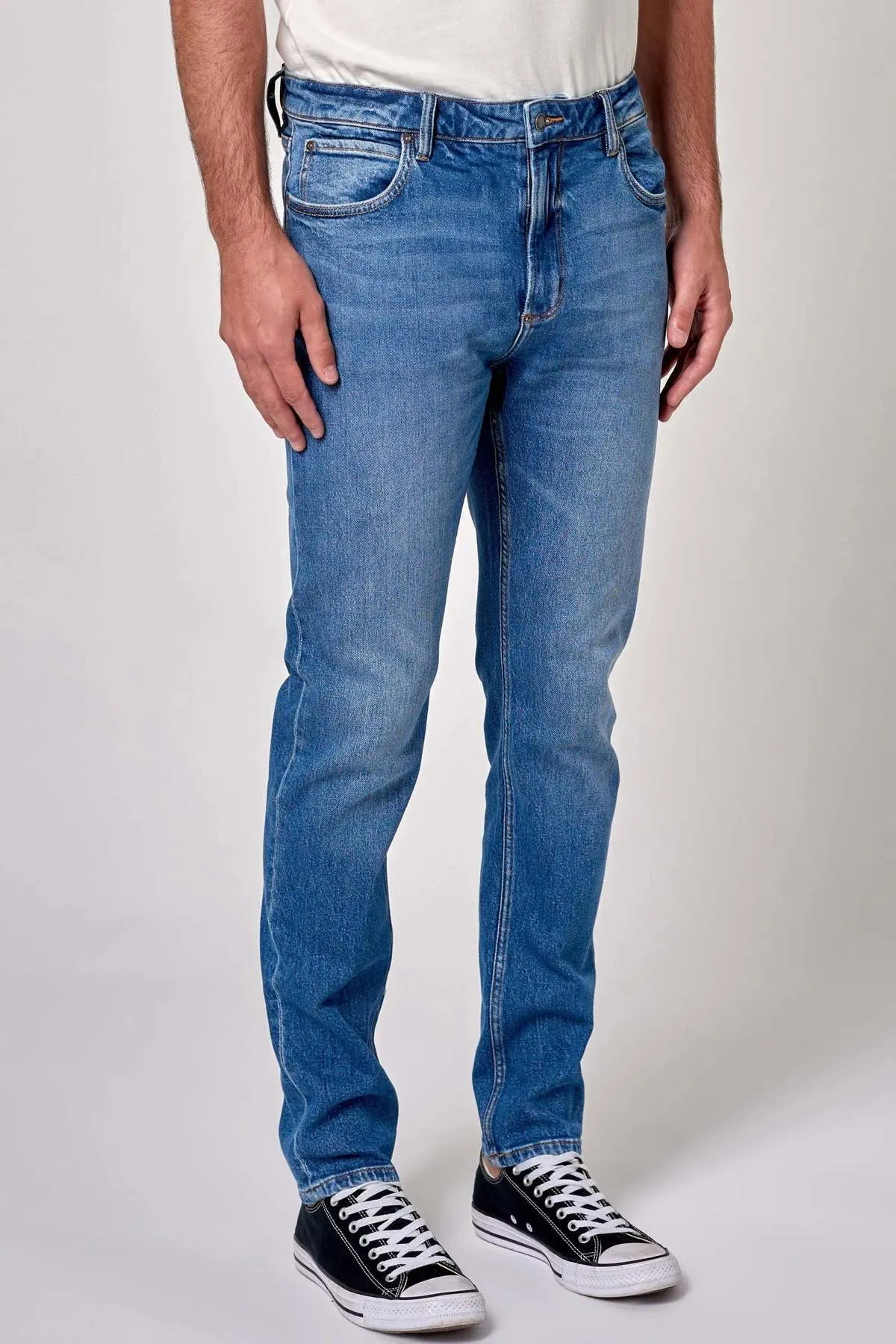 Tim Slims Belter Jeans - Mid Vintage Blue