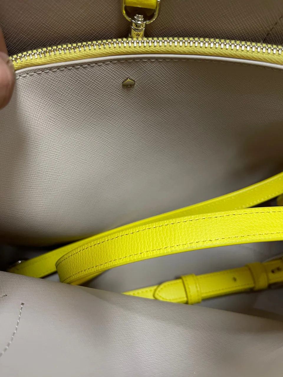 Used Kate Spade New York Large Handbag 60047-S000534658