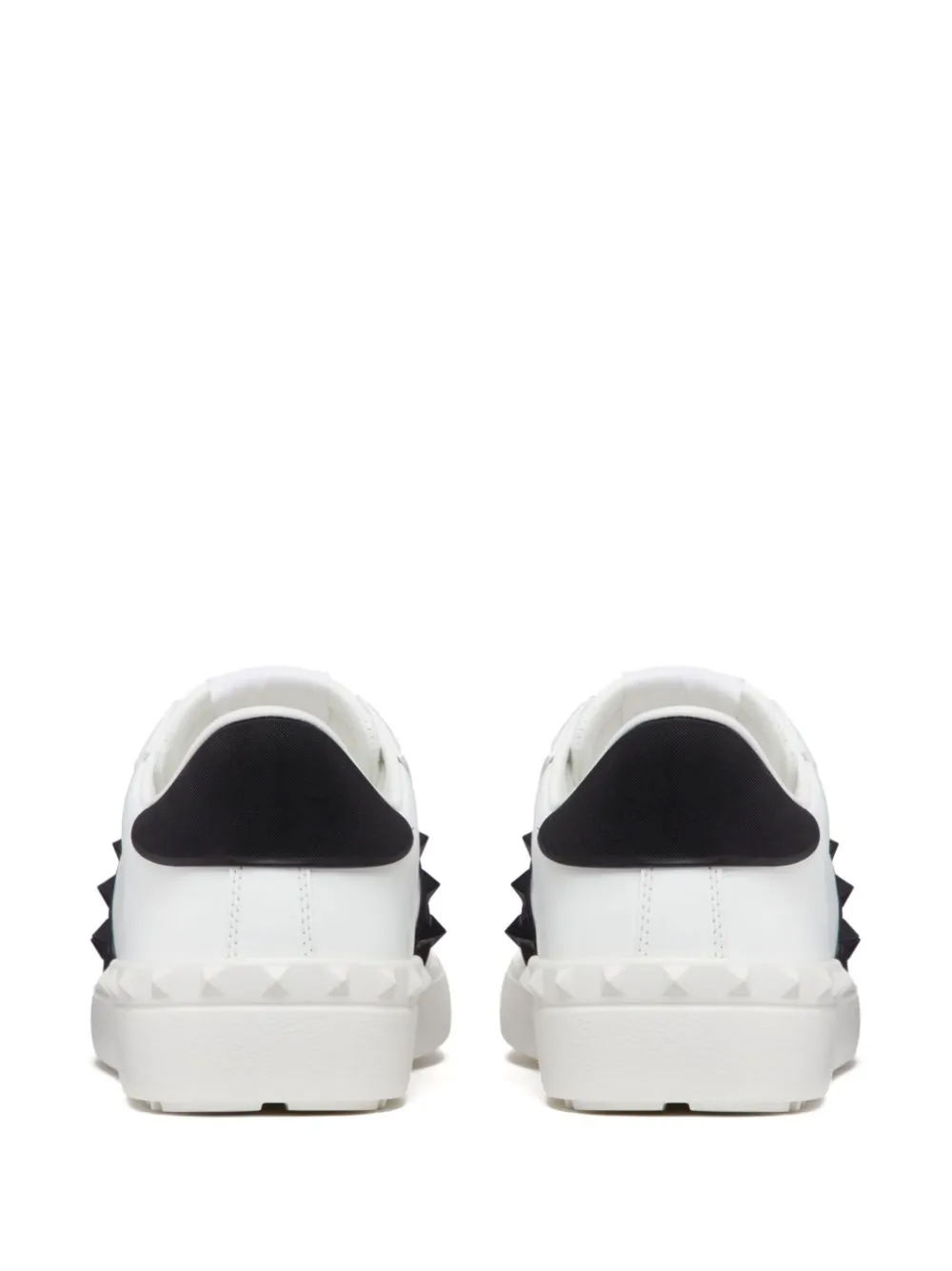 Valentino Garavani    Valentino Garavani Rockstud Untitled Leather Sneakers