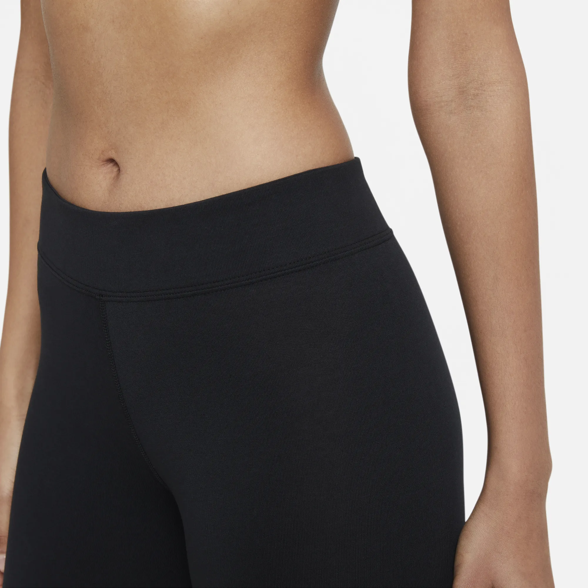 Womens Nike Sportswear Essential Leggings 'Black'